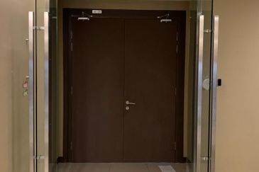 The Vertical Business Suites B