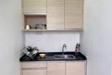 The Vertical Business Suites B