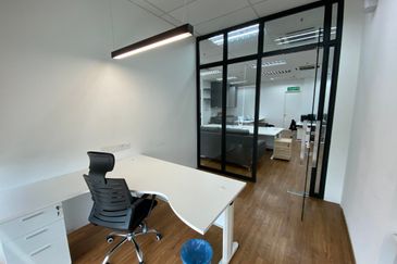 The Vertical Business Suites B