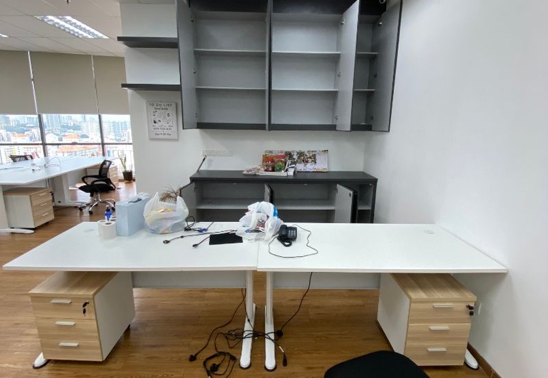 The Vertical Business Suites B