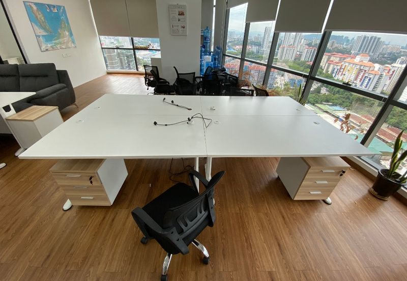 The Vertical Business Suites B