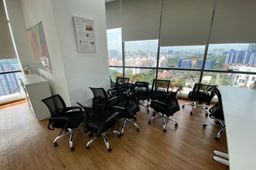 The Vertical Business Suites B