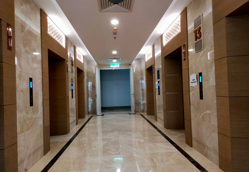 Plaza Conlay, Jalan Conlay