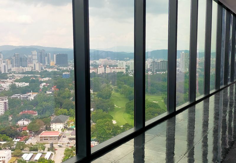 Plaza Conlay, Jalan Conlay