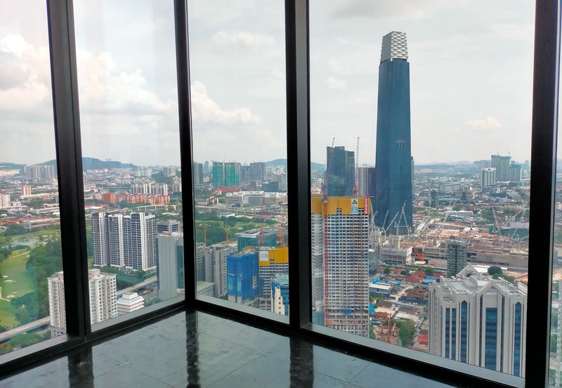 Plaza Conlay, Jalan Conlay