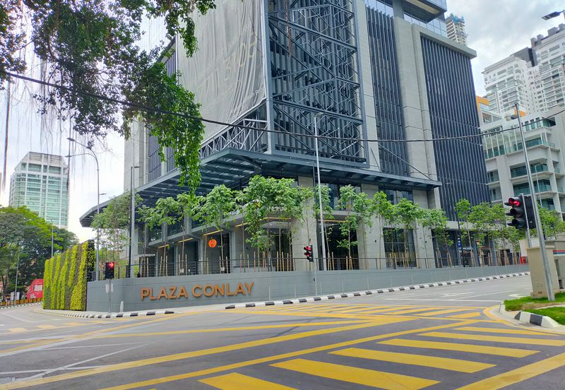 Plaza Conlay, Jalan Conlay