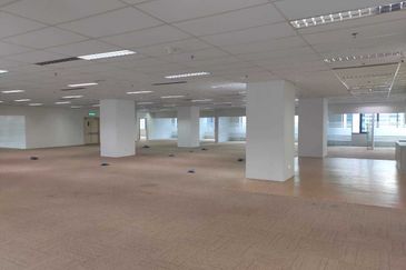 Menara AIA Sentral (formerly Menara Standard Chartered)