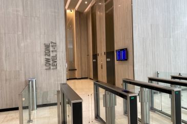 Menara AIA Sentral (formerly Menara Standard Chartered)