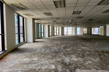 Menara HLX (formerly Menara HLA)