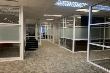 Menara Boustead-Fully Fitted short walk to MRT, Monorail