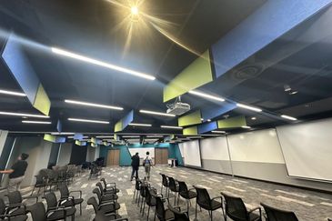 Menara HLX (formerly Menara HLA)