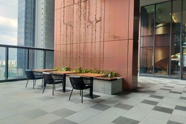 TRX Residences - 2 Bedrooms @ high floor in heart of International Financial Centre