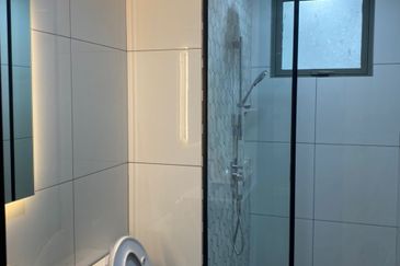 The HPY Residences-Newly renovated house near KLCC & U-Thant