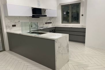 The HPY Residences-Newly renovated house near KLCC & U-Thant