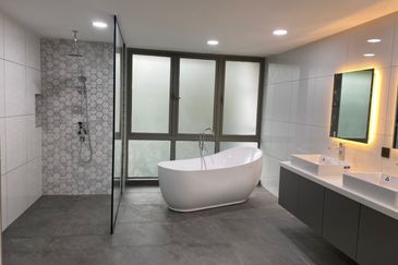 The HPY Residences-Newly renovated house near KLCC & U-Thant