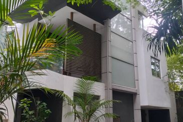 The HPY Residences-Newly renovated house near KLCC & U-Thant