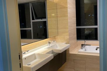 Suasana Bukit Ceylon