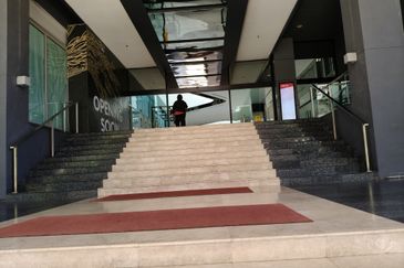 CIMB Hub (Formerly known as Kenanga International)