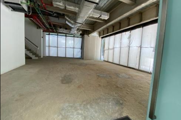 Menara AIA Sentral (formerly Menara Standard Chartered)