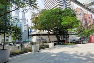 Menara AIA Sentral (formerly Menara Standard Chartered)