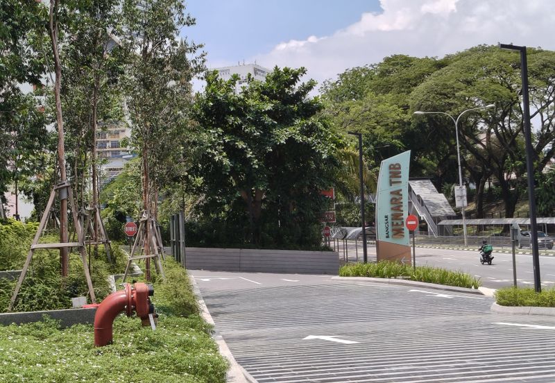 Menara TNB Bangsar - GBI, Short walk to LRT&MRT stations