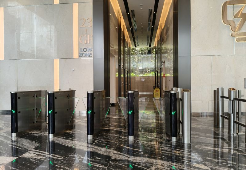 Menara TNB Bangsar - GBI, Short walk to LRT&MRT stations