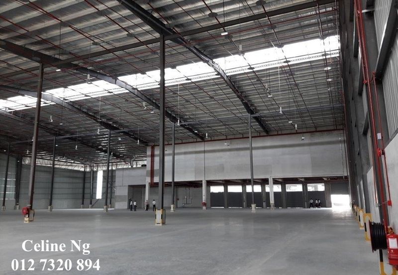 Plentong, Detached Factory For Sale, Ready and Available