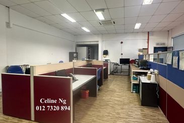 Taman Johor, Factory for Rent
