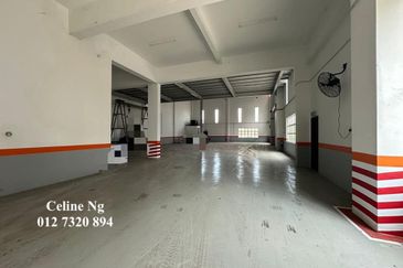 Kempas, Semi Detached Factory for Rent, Renovated