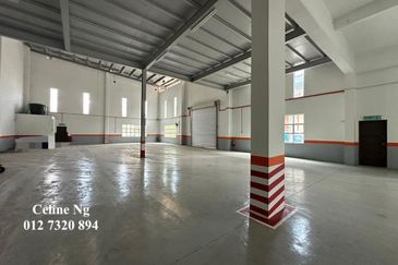 Kempas, Semi Detached Factory for Rent, Renovated