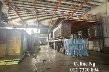 Simpang Renggam, Detached Factory for Sale