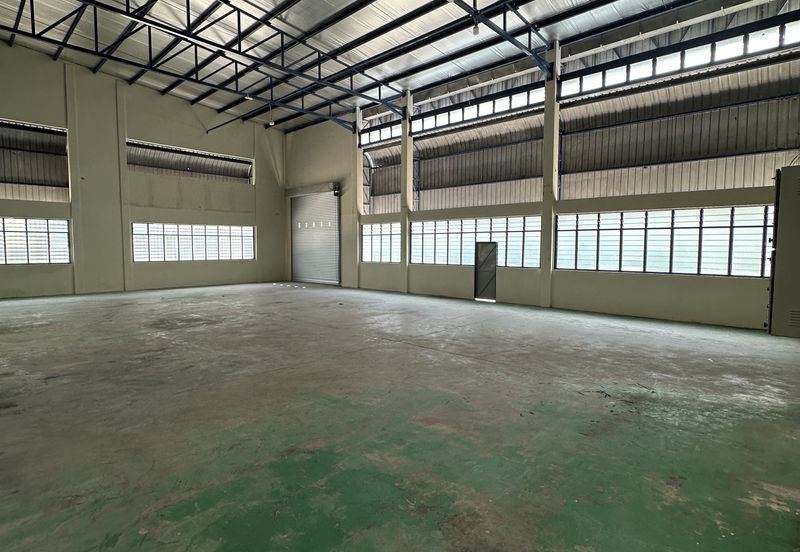 Kempas, Kempas Lama, Semi Detached Factory for Sale
