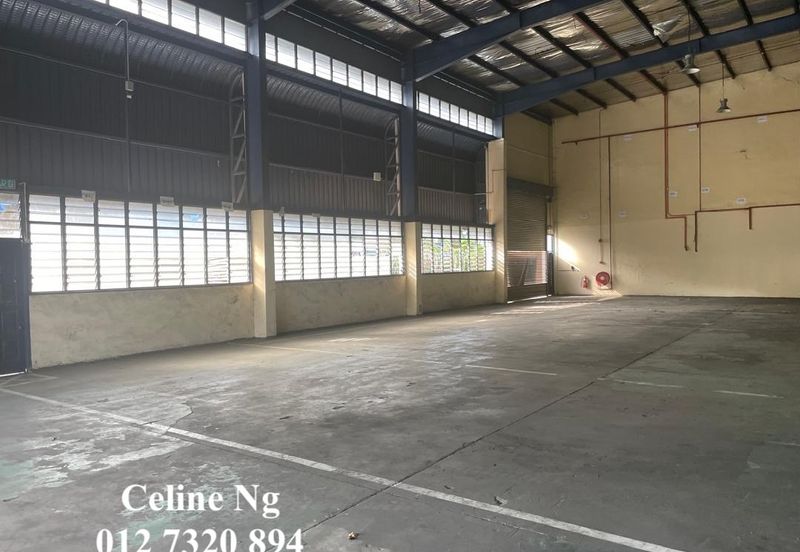 Kempas, Spacious Factory for Rent