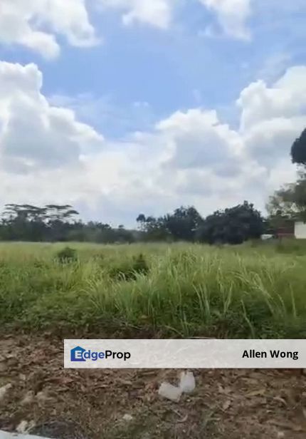 Invest in Luxury: Spacious Freehold Land in Ledang Heights, Johor, Johor Bahru