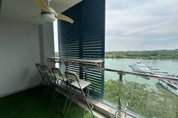 Somerset Puteri Harbour