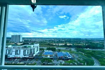 Sky Gardens Residences