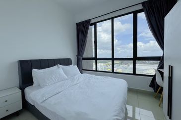 Dedaun Hijau (Greenfield Regency)