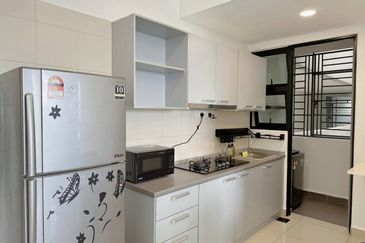 Dedaun Hijau (Greenfield Regency)