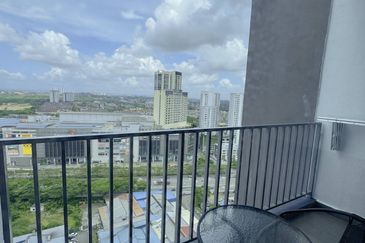 Dedaun Hijau (Greenfield Regency)