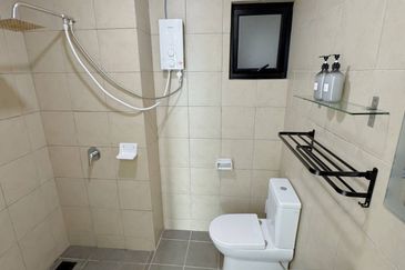 Dedaun Hijau (Greenfield Regency)