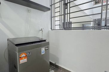 Dedaun Hijau (Greenfield Regency)