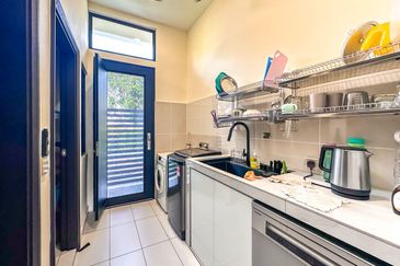 Avira Garden Terraces @ Medini