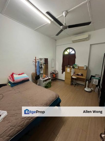 Majidee Park Spacious Double-Storey Semi-D at Taman Majidee – Gated & Guarded, Prime Location, Johor, Johor Bahru