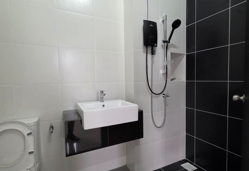 Tate Dalton @ Eco Botanic 2