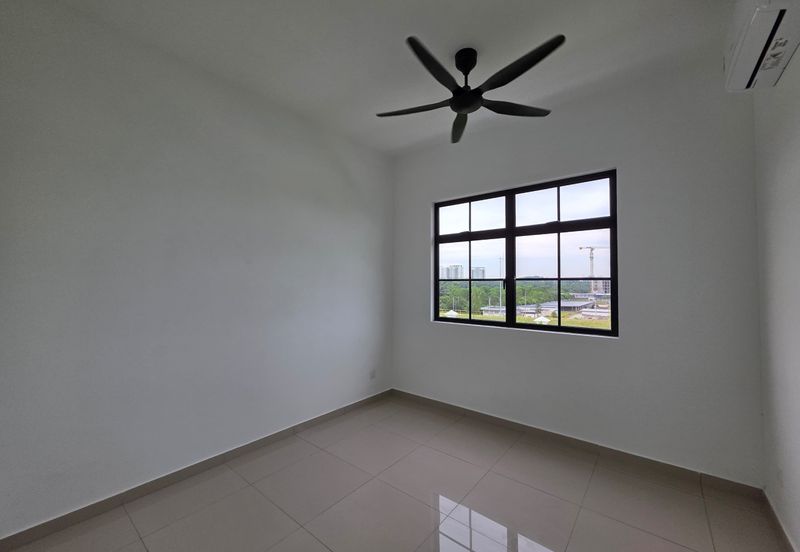 Tate Dalton @ Eco Botanic 2