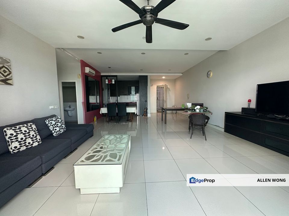 Sky Loft Premium Suites Penthouse (PH1) – 4+1BR, 2,575 sqft, Fully Renovated, For Sale RM1.38M / Rent RM6,800, Johor, Johor Bahru