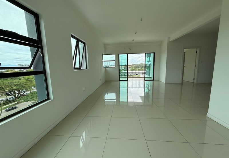 Ujana Executive Apartment