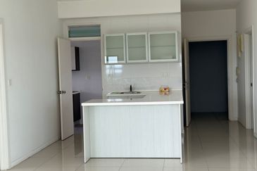 Ujana Executive Apartment