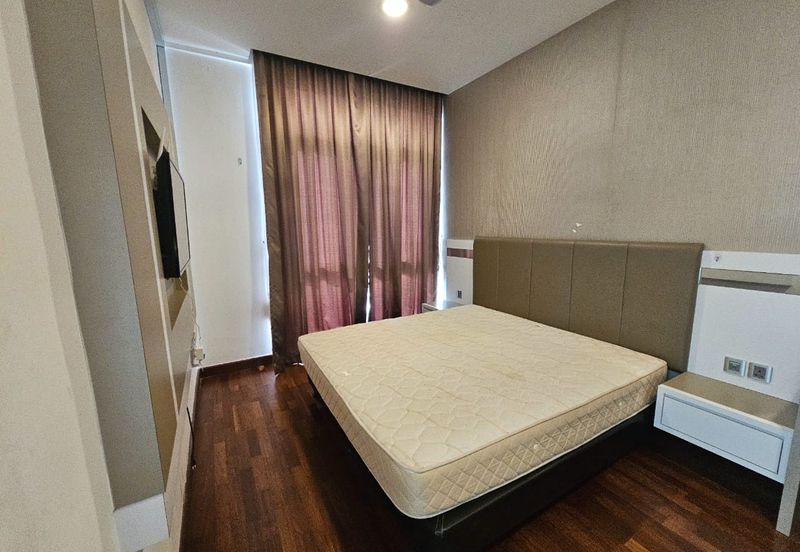 Paragon Suites @ CIQ