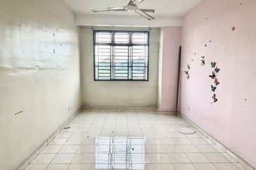 Indah Court Apartment